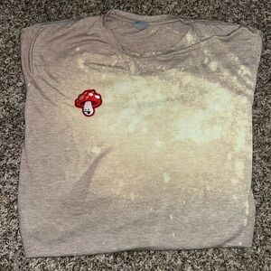 Women’s Size Large Unique Mushroom T-Shirt Bleached Style